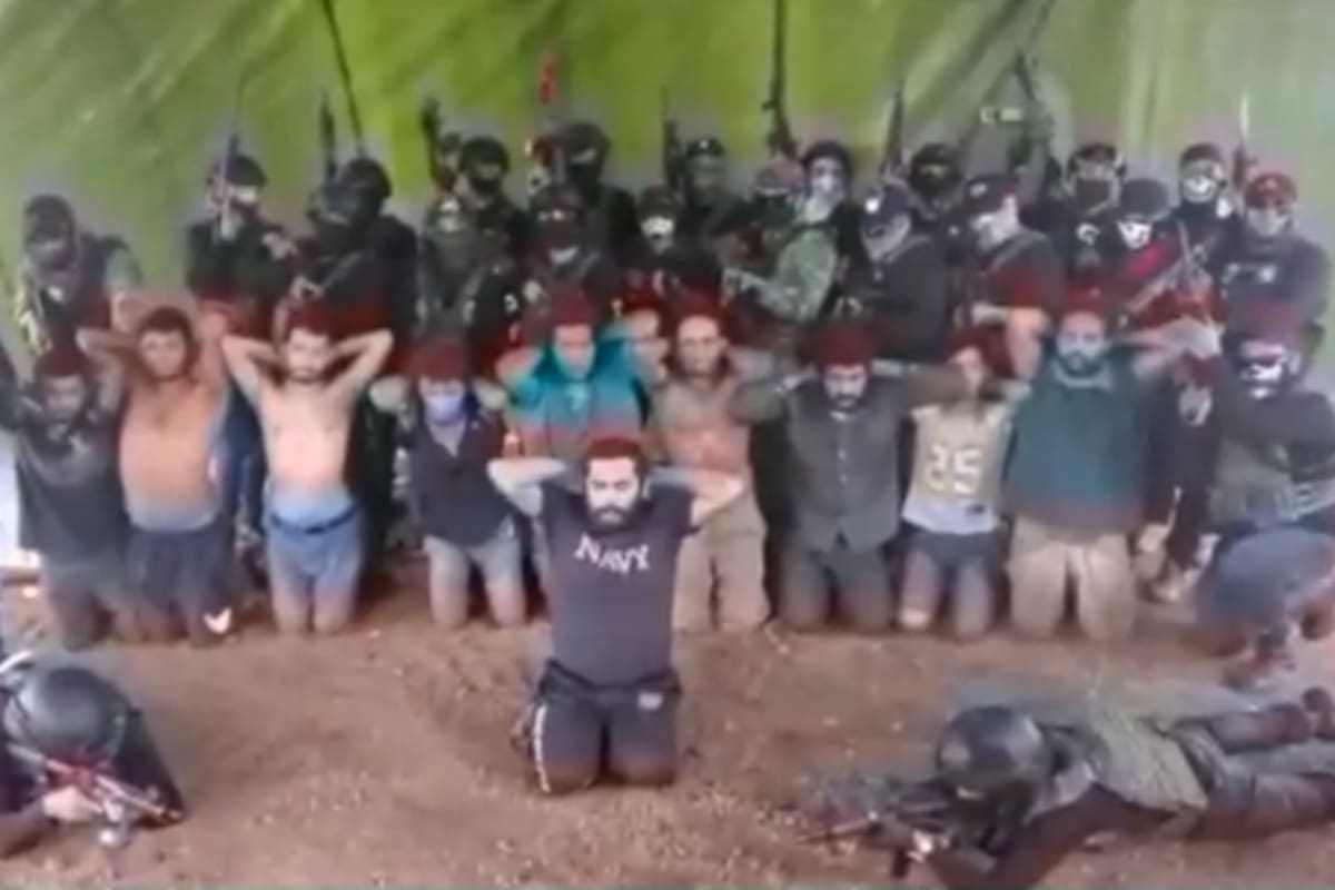 CJNG: Sicarios difunden video sometiendo diez personas en Veracruz