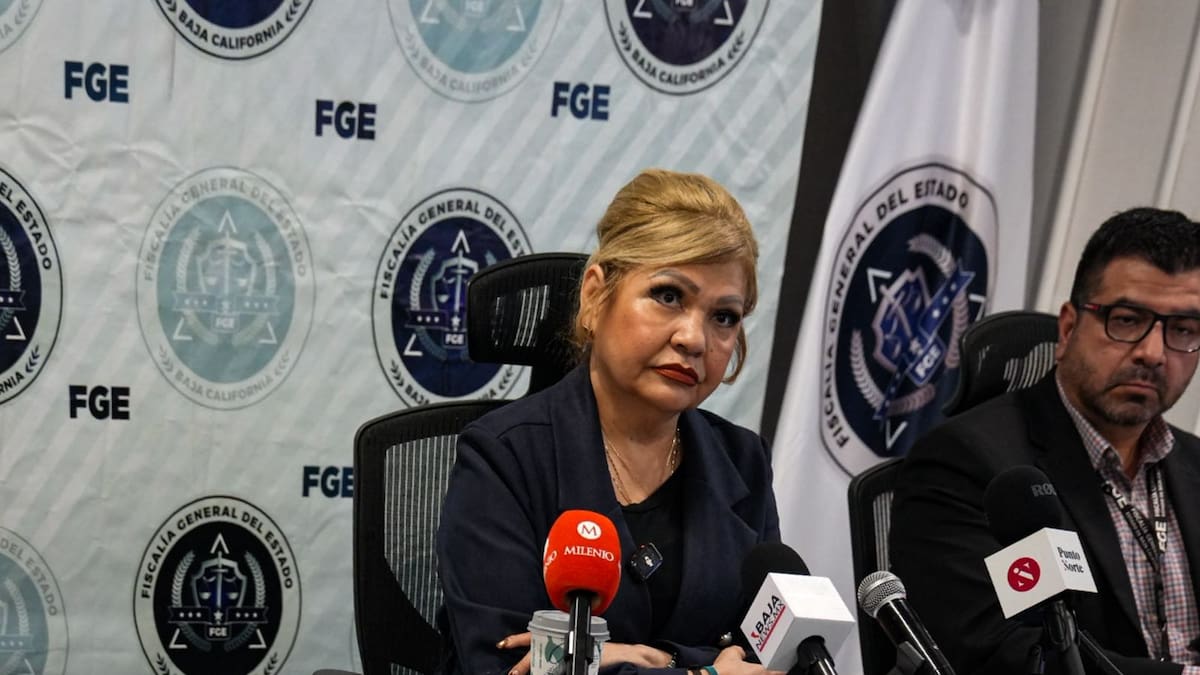 Hay tres detenidos por el hallazgo de camioneta con cadáveres en Valle de las Palmas