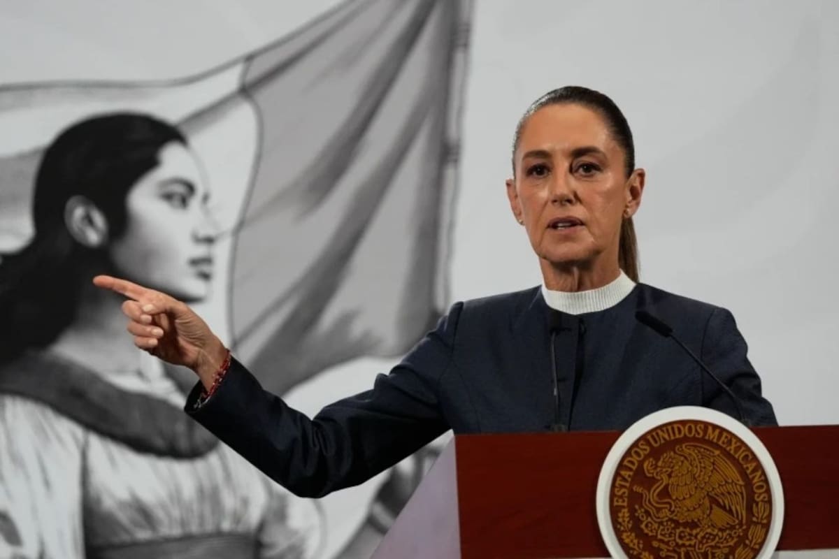 Claudia Sheinbaum ordena a funcionarios dejar el cargo si buscan candidatura en 2027 y advierte que no se puede ejercer el poder público mientras se participa en procesos internos de partidos políticos