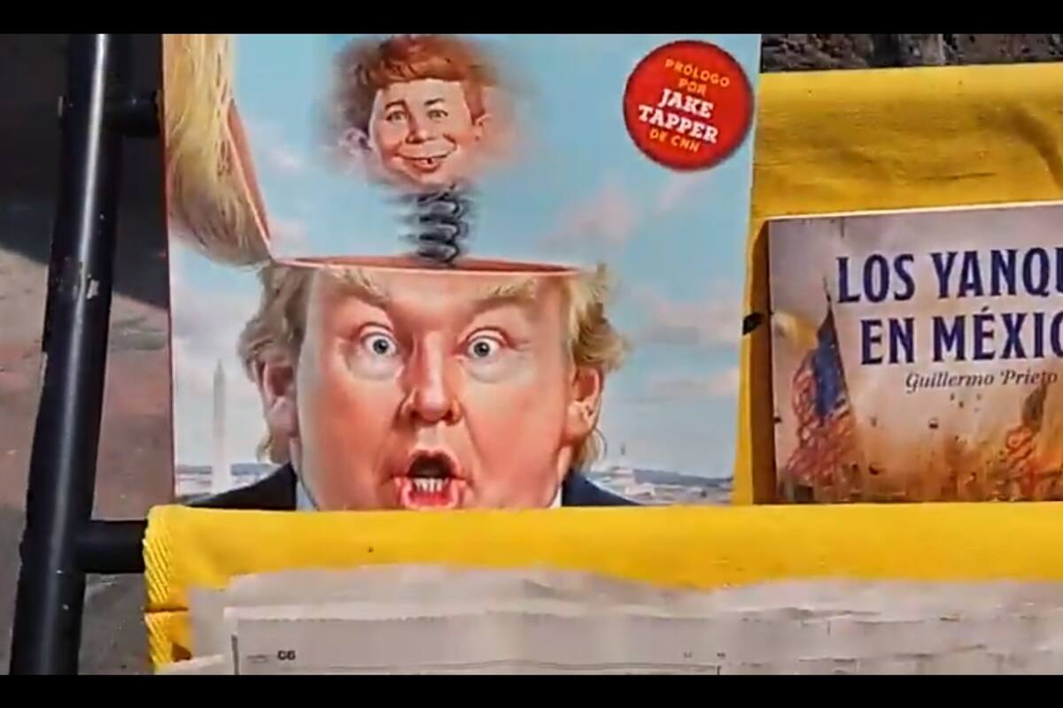 Artistas plasman imágenes contra Trump en muro de escuela