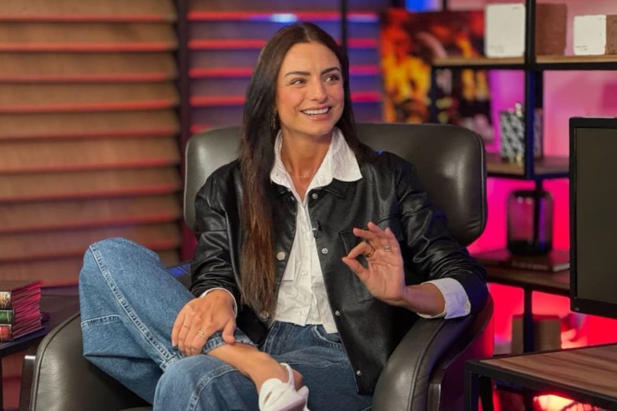 Aislinn Derbez recibe críticas por quejarse de su infancia aburrida “Yo también quiero esos problemas