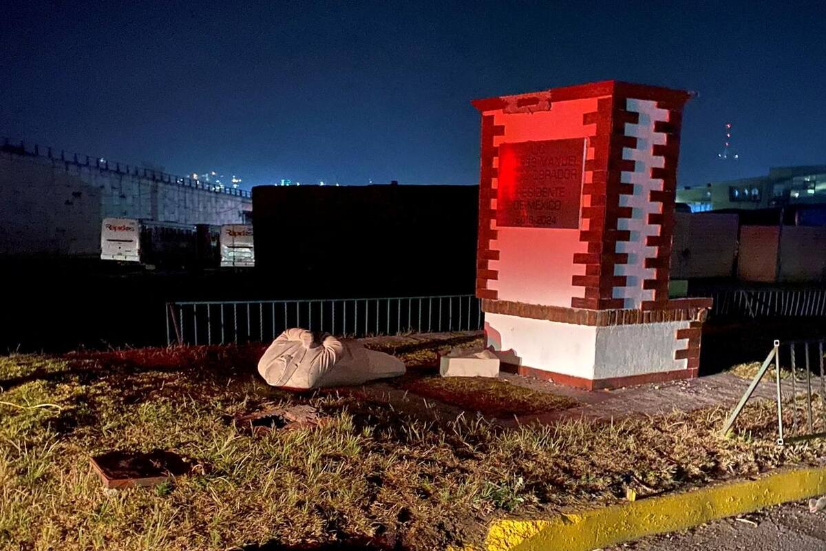 ¿Por qué colocaron una estatua de AMLO, si el presidente no quería?