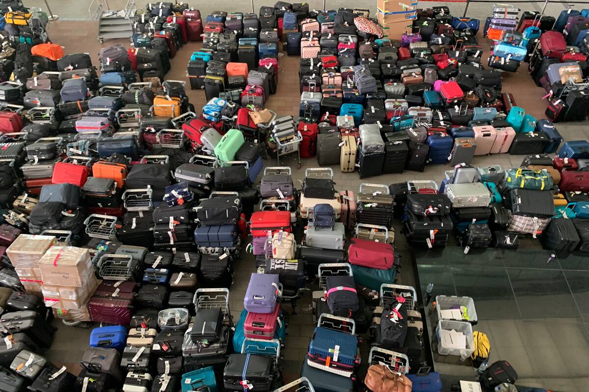Londres: Pasajeros tuvieron que volar sin su equipaje tras mal funcionamiento en aeropuerto