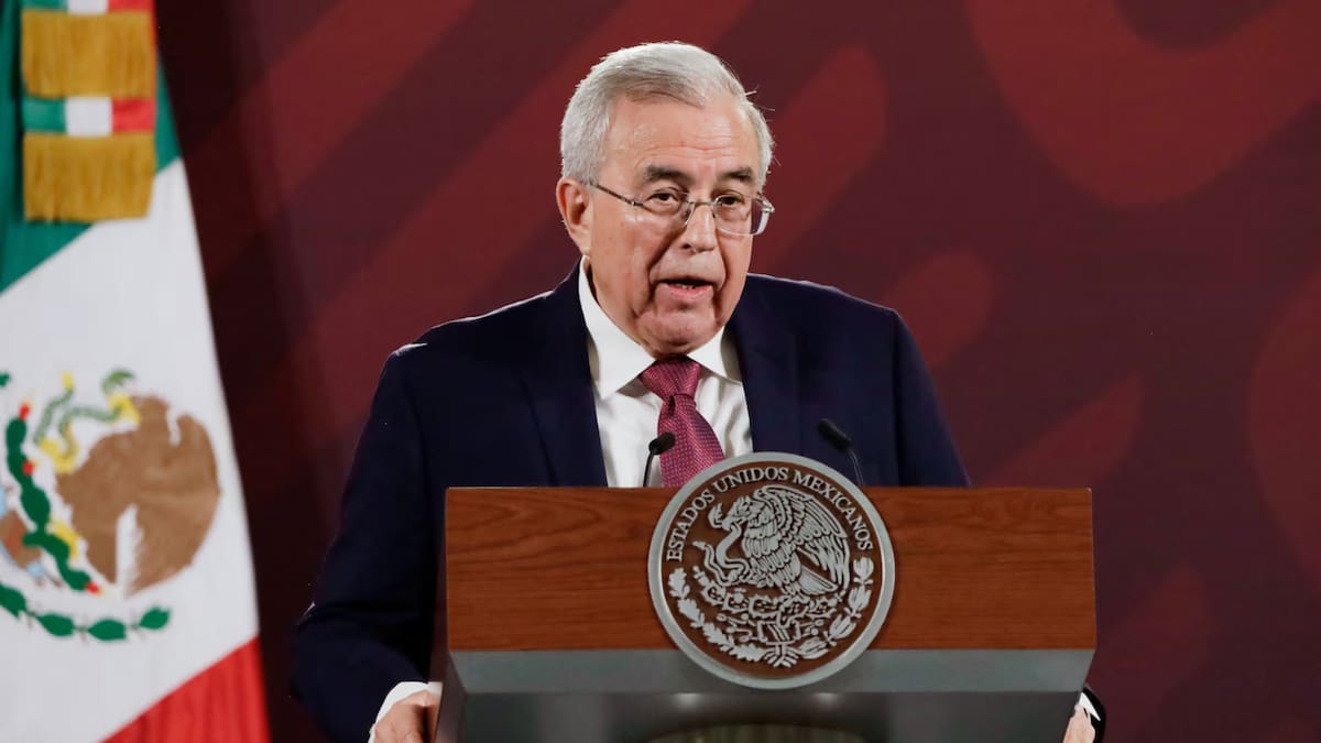 Rubén Rocha Moya retomó el gobierno de Sinaloa tras 112 días de licencia, mientras las investigaciones de la FGR permanecen abiertas. (REUTERS)