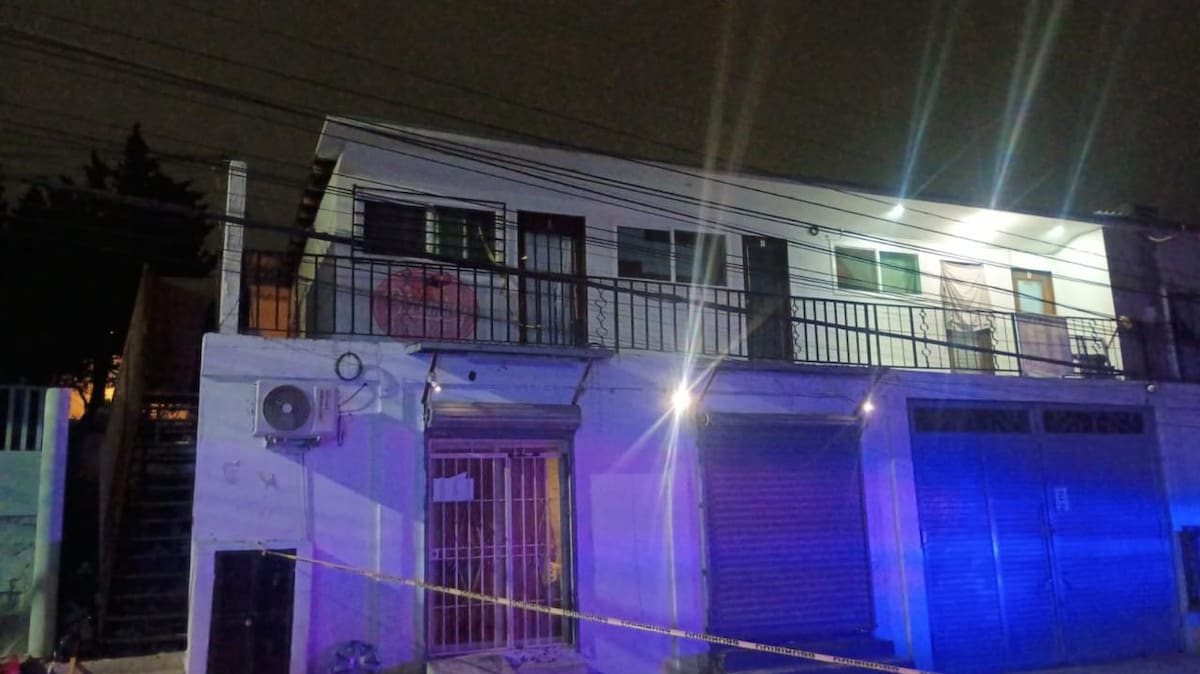 Un hombre fue asesinado a balazos y su pareja resultó lesionada durante una agresión ocurrida en un inmueble señalado como presunto casino clandestino en la colonia Constitución. Foto: Cortesía