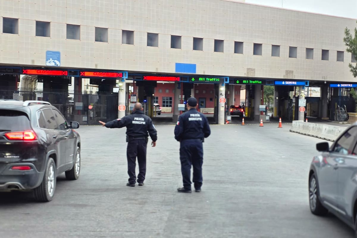 Implementan estrategia para agilizar cruce a EEUU en Nogales ante filas de hasta 3 horas