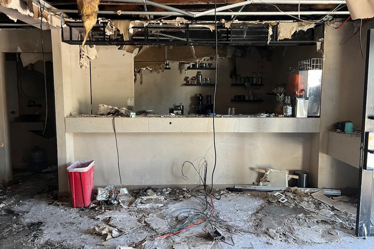 Incendio provoca graves daños en restaurante de Mexicali luego de haber sido remodelado