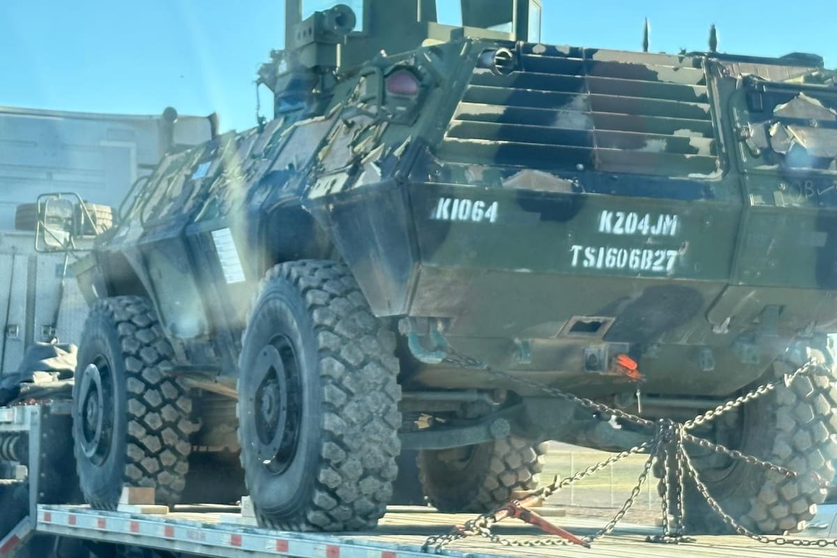 Vehículo militar estadounidense transportado al Sur de Arizona