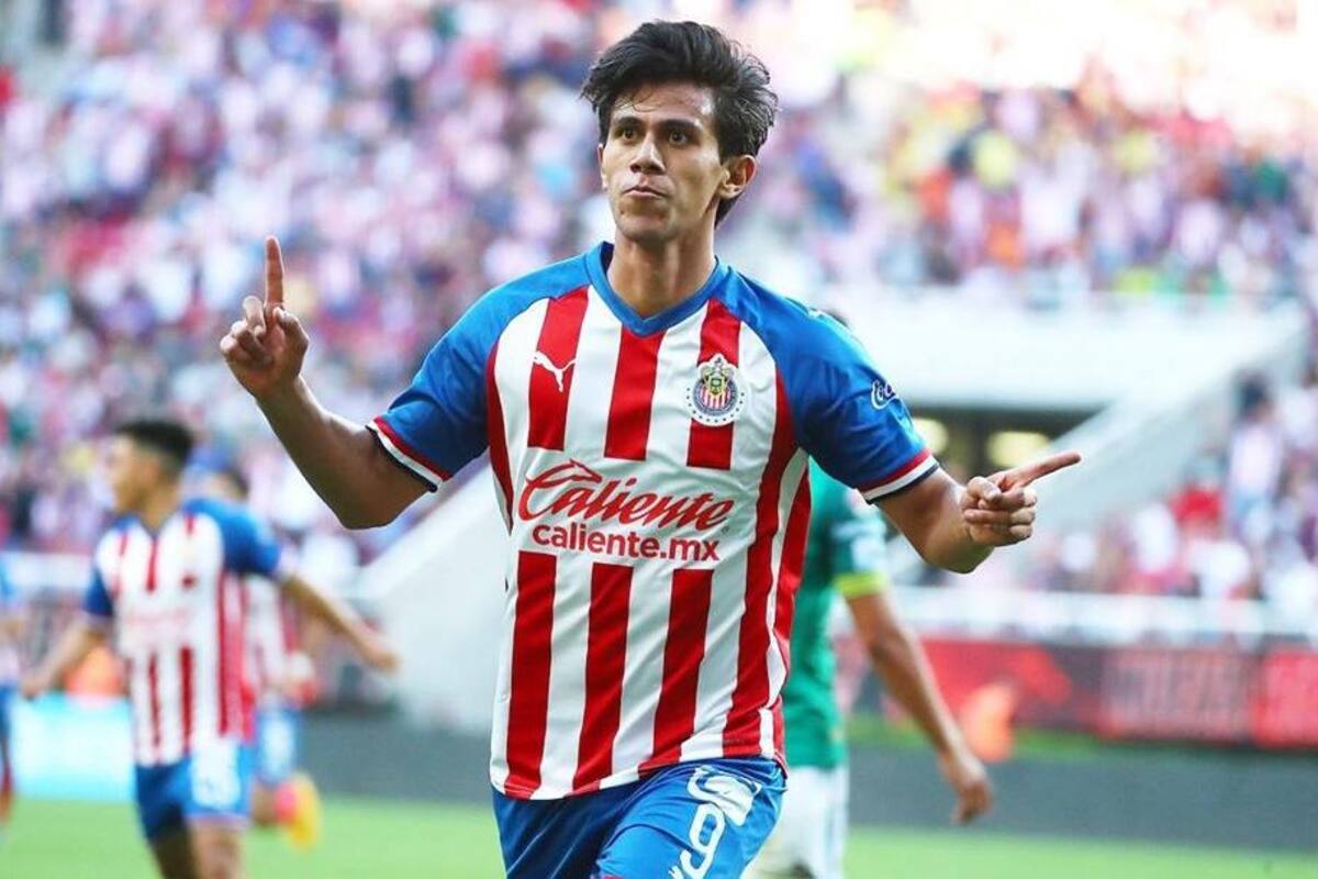 ¡Más cerca de Europa! Real Sociedad mandaría pronto una oferta por JJ Macías