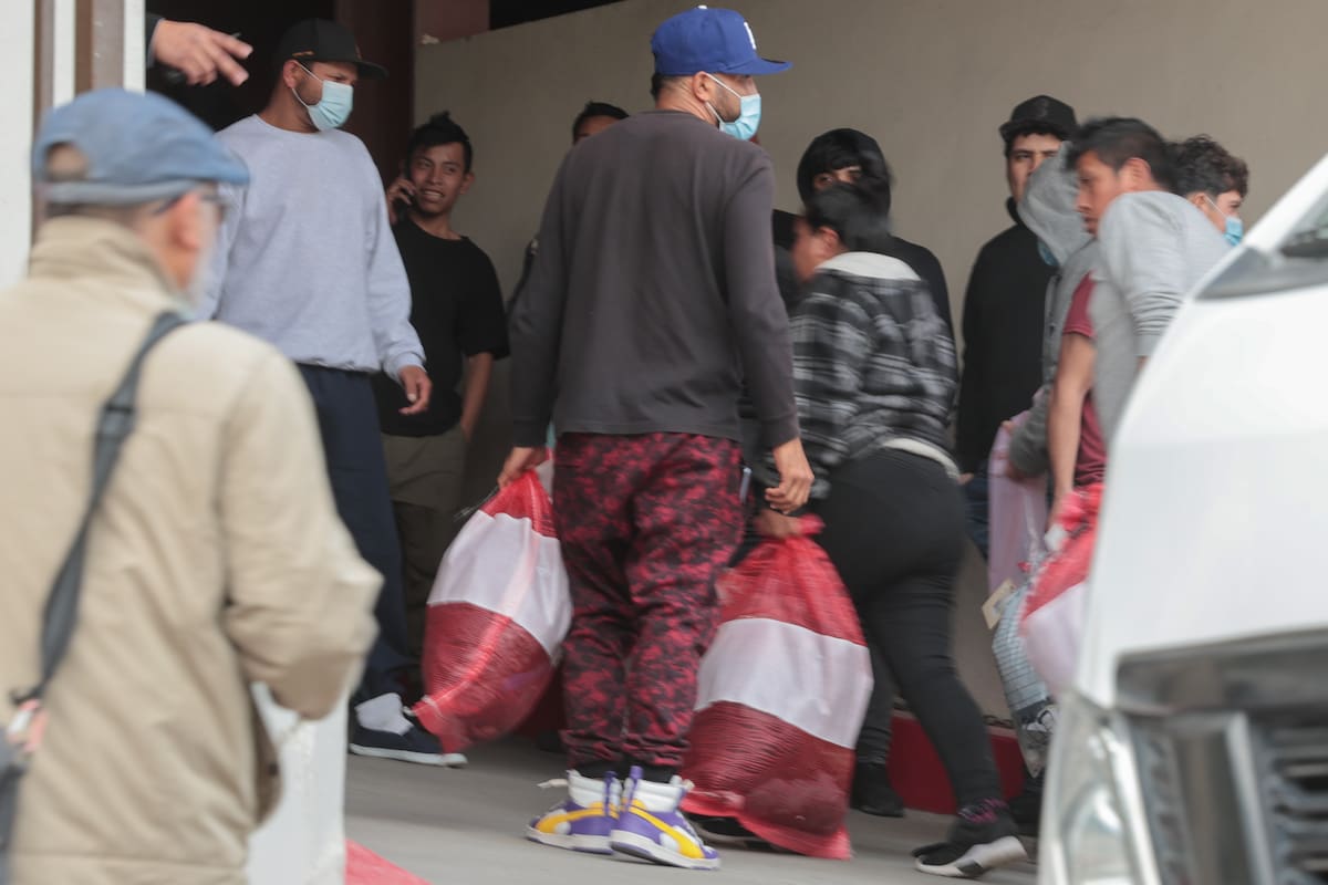 Recibe a más de mil el Centro Migrante en Tijuana tras su apertura