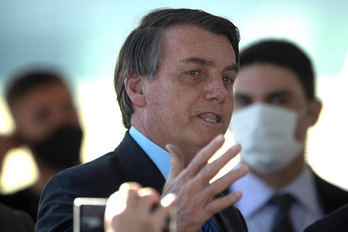Bolsonaro anuncia envío de ayuda para Líbano y de expertos para las pericias