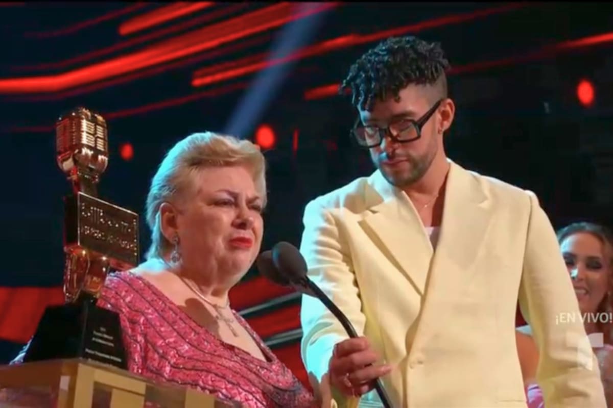 El día que Paquita la del Barrio llamó “inútil” a Bad Bunny en los Billboard Latin Music Awards 2021 (VIDEO)