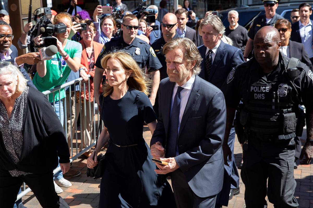 Felicity Huffman se disculpa y se arrepiente de haberle infligido daño a su hija
