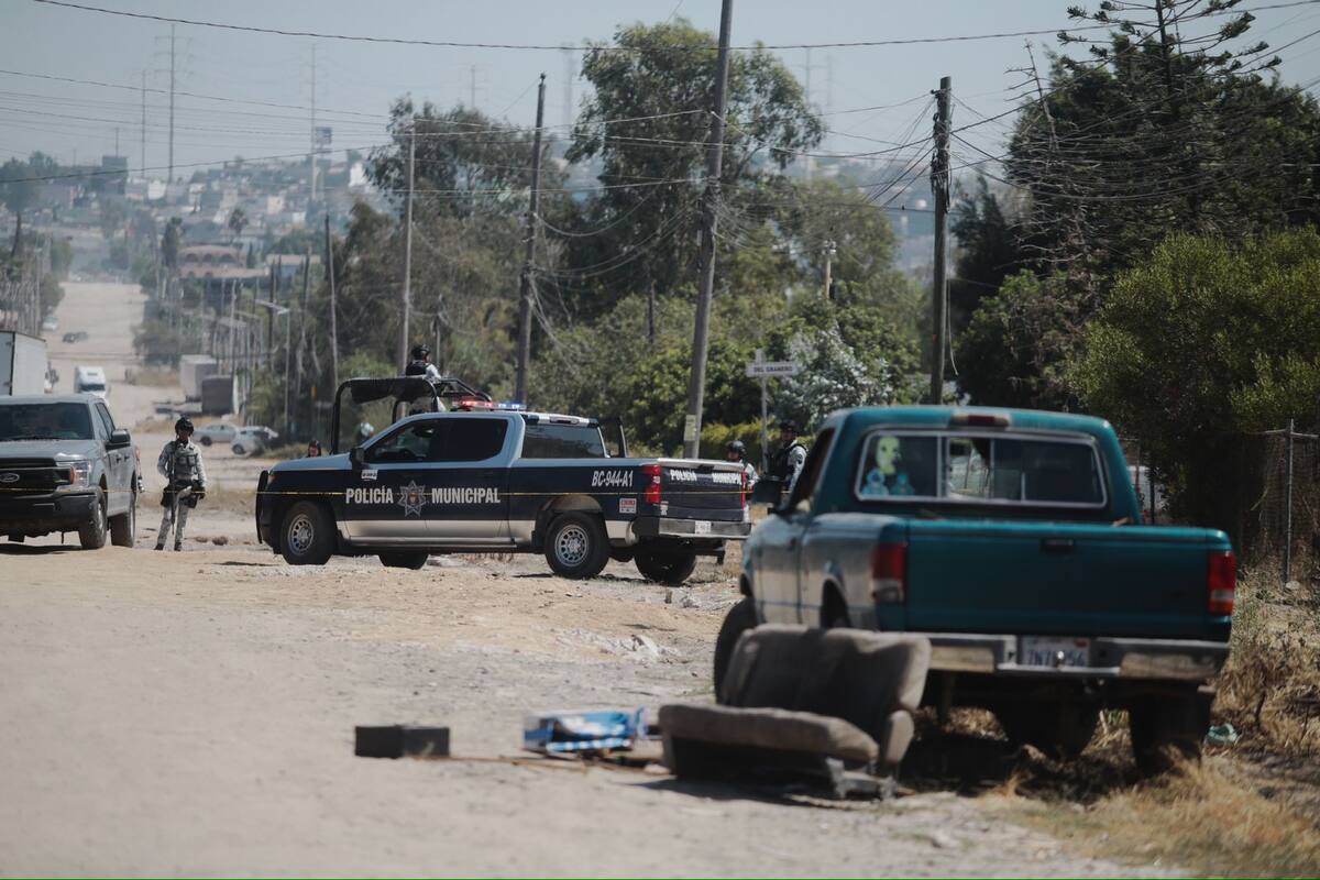 Encuentran cuerpos en camioneta en Granjas Familiares del Matamoros