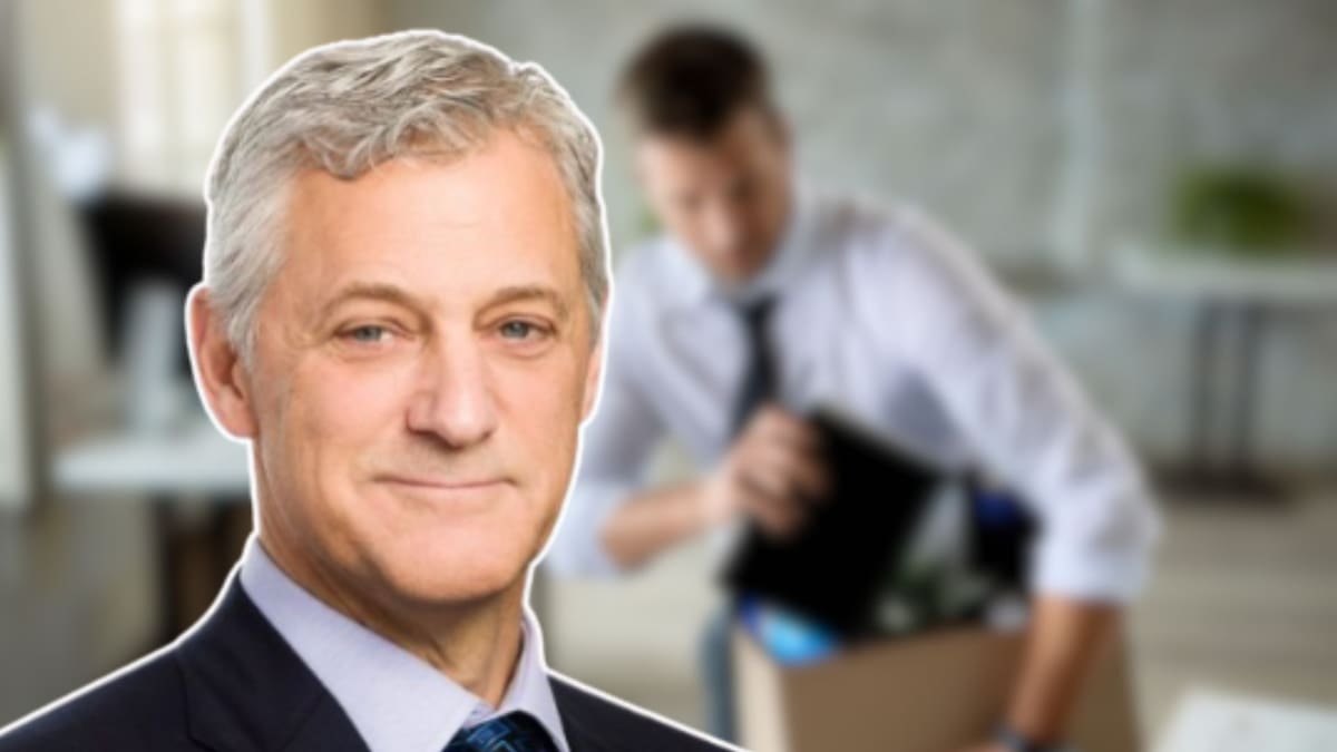 El Director Ejecutivo de Standard Chartered ofrece disculpas tras llamar “capital humano de menor valor” a su plantilla al anunciar un plan que eliminará 7,800 empleos operativos mediante inteligencia artificial