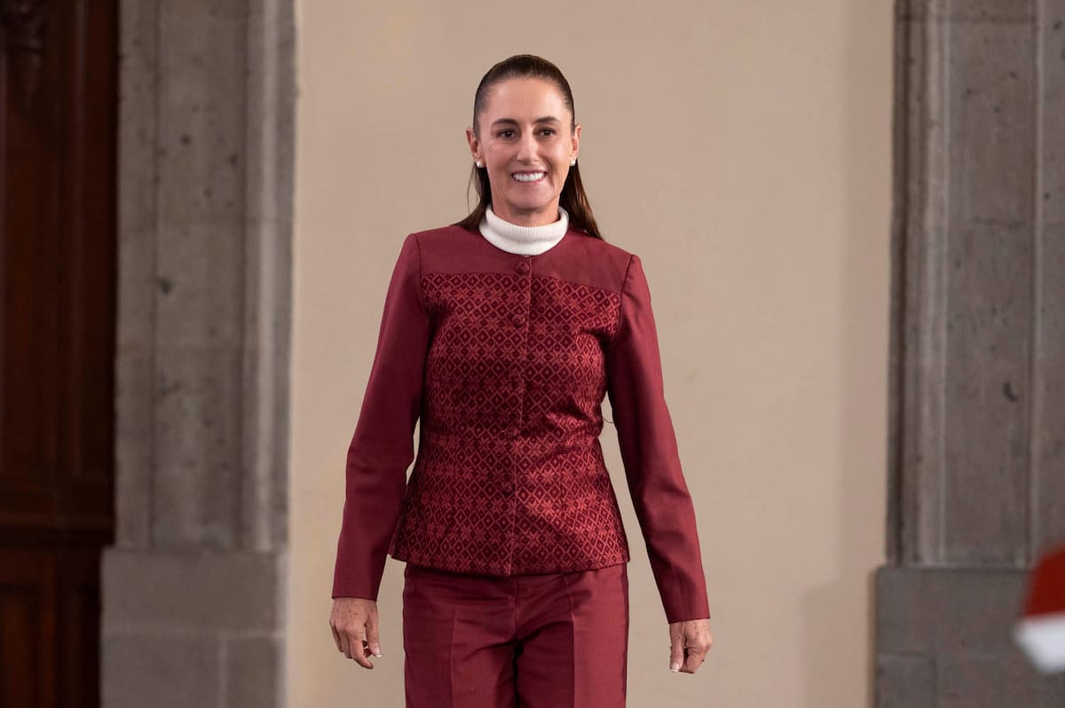 Cuauhtémoc, Ciudad de México. 12 de enero 2026. La presidenta constitucional de los Estados Unidos Mexicanos, la Doctora Claudia Sheinbaum Pardo en conferencia de prensa matutina en el salón de la Tesorería de Palacio Nacional. La acompañan: Rommel Pacheco Marrufo, director general de la Comisión Nacional de Cultura Física y Deporte (Conade); Mario Delgado Carrillo, secretario de Educación Pública; Mari Jose Alcalá, presidenta del Comité Olímpico Mexicano; Delegación Mexicana en los XXV Juegos Olímpicos de Invierno Milano-Cortina: Ana Luisa Aguilar; Carlos Pruneda; Donovan Carrillo; Sara Schlepper. Foto: Saúl López Escorcia/Presidencia
