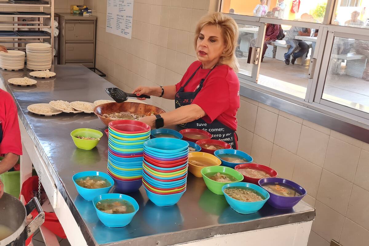 Alimentan a diario hasta 100 personas