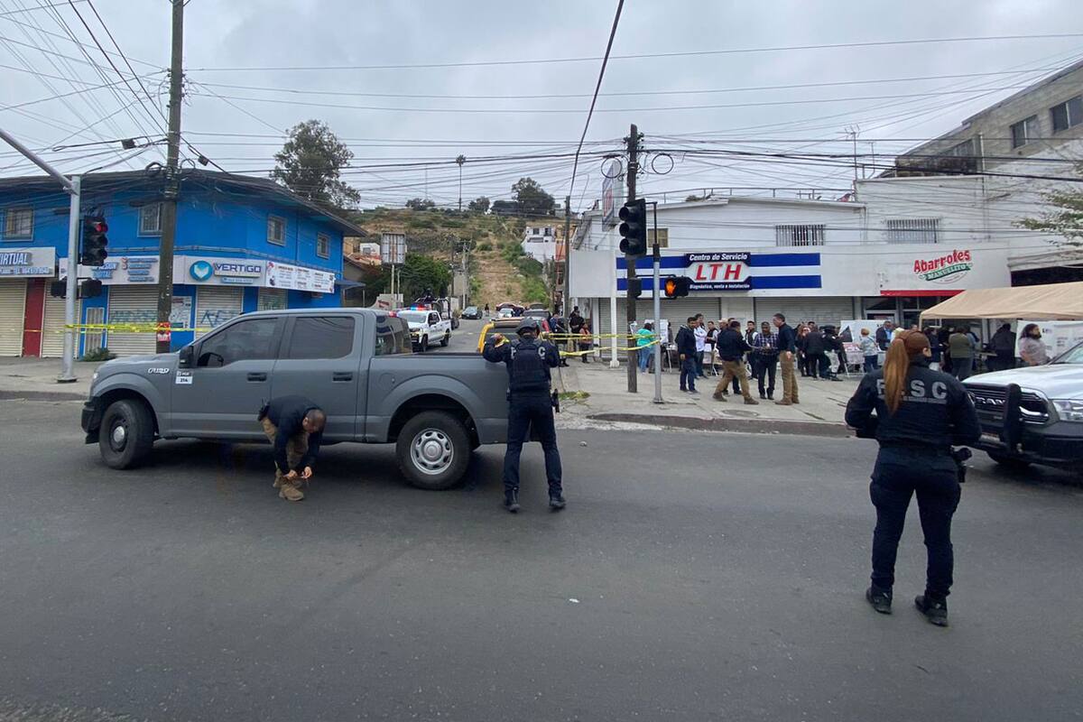 Balean a dos en casilla ubicada en bulevar Fundadores