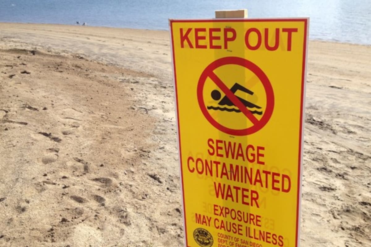 Cierran acceso a costa de Coronado por contaminación del Río Tijuana