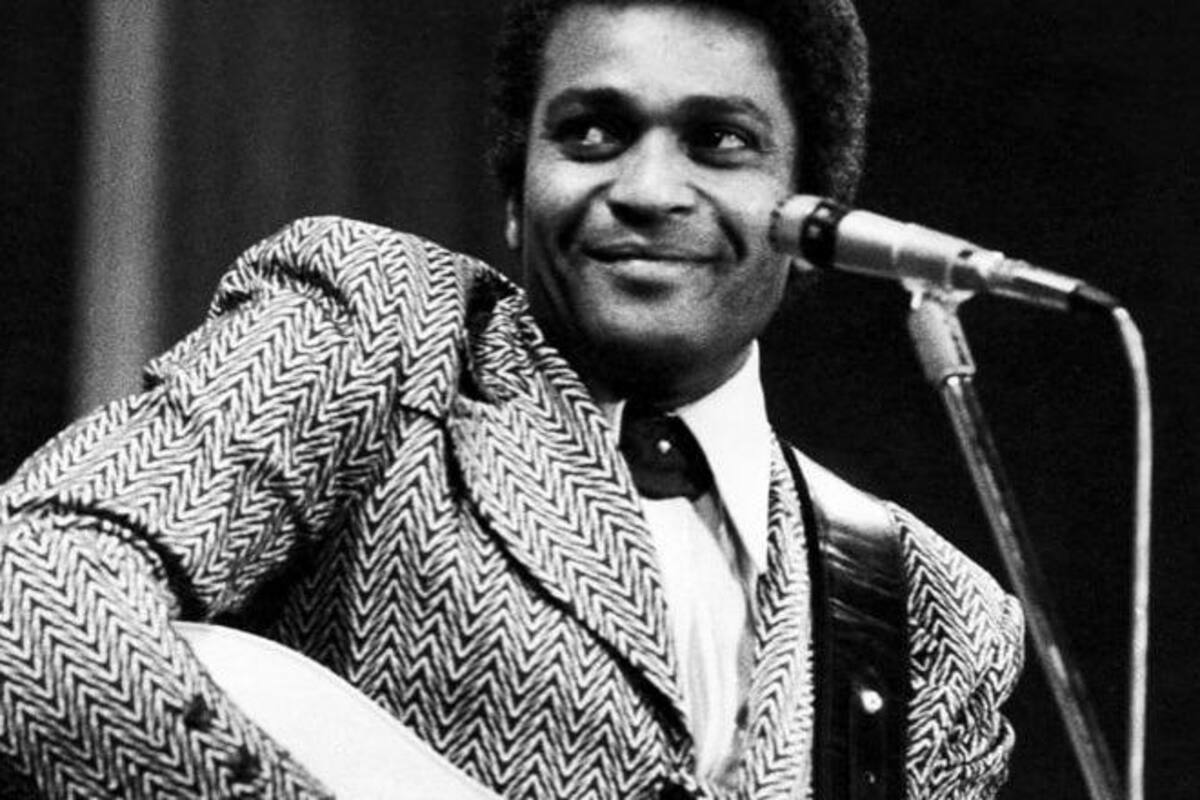 Muere Charley Pride, primera estrella afroamericana de la música country