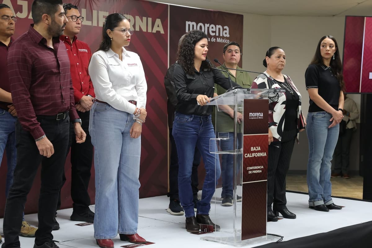 En el Estado hay 311 mil personas afiliadas a Morena, a quienes se les entregará una credencial para formalizar su registro. Foto: Sergio Ortiz