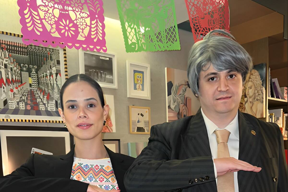 Ricardo O’Farrill sorprende al disfrazarse de AMLO