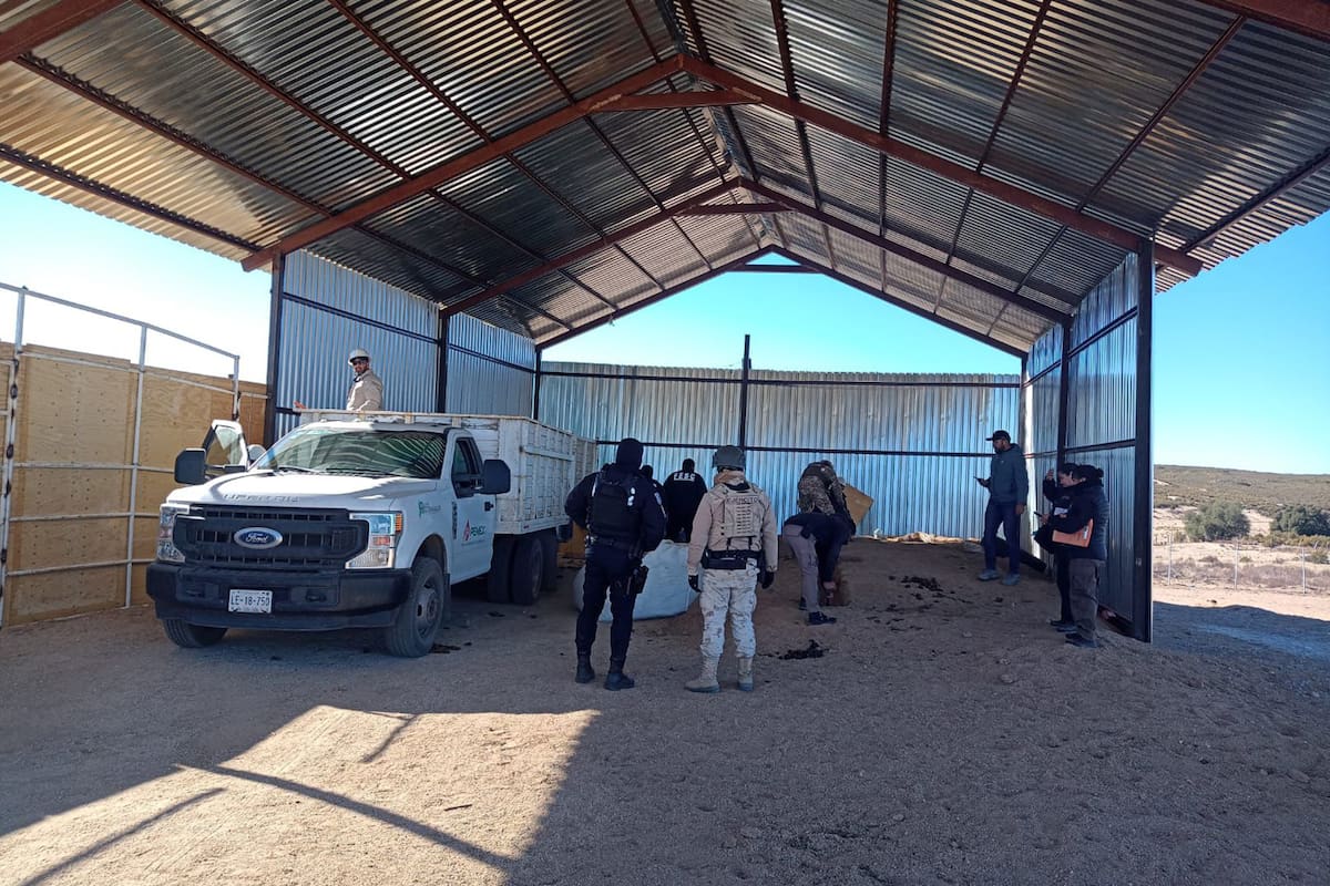 Recuperan 100 mil litros de combustible en plantas de huachicol en Tecate