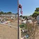 Panteón municipal de Rosarito luce abandonado previo al Día de las Madres