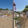 Panteón municipal de Rosarito luce abandonado previo al Día de las Madres
