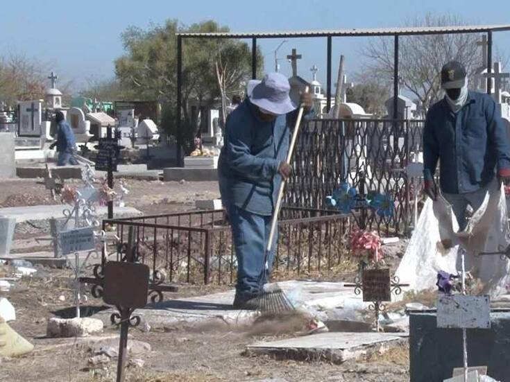Alistan panteones de Cajeme para el Día de Muertos