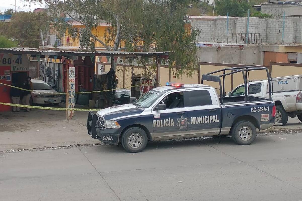 Lo asesinan en un taller mecánico