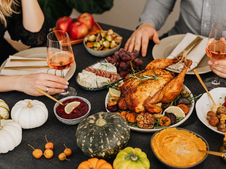 Cómo disfrutar las comidas navideñas sin sentir pesadez durante el día