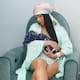 Cardi B transforma el cordón umbilical de su bebé en una lujosa joya millonaria