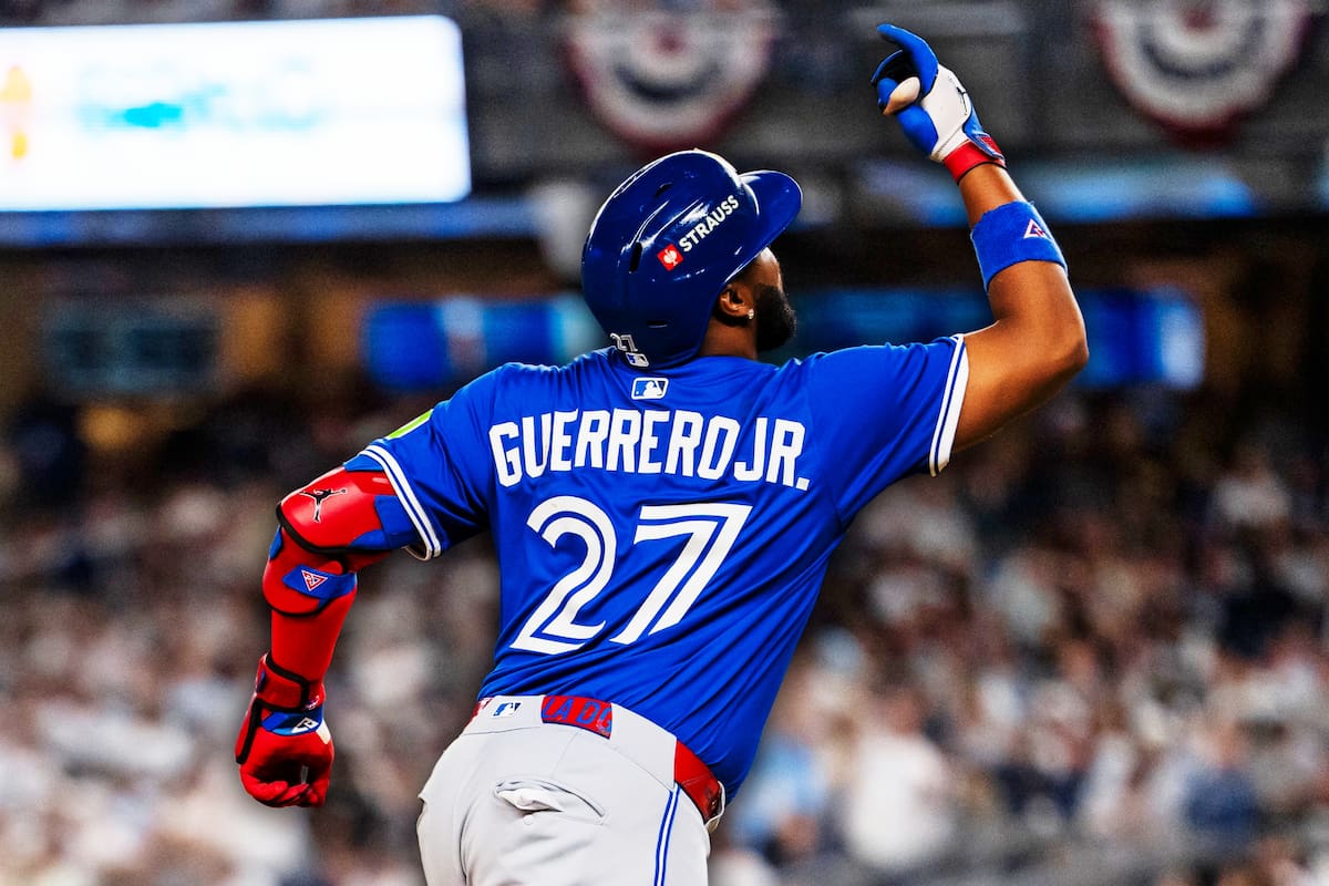 ¡Afuera Yankees! Los Azulejos se imponen en el cuarto juego de la Serie Divisional