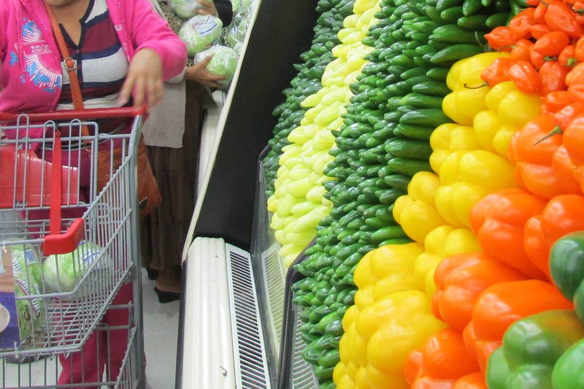 Estos supermercados ofrecieron la canasta básica más barata esta semana, según Profeco