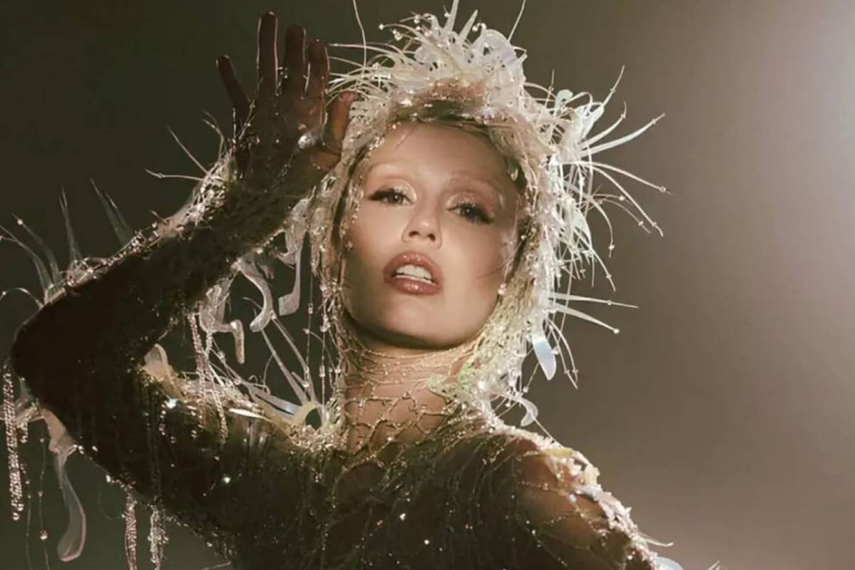 ‘Something Beautiful’, la película visual de Miley Cyrus será estrenada en cines