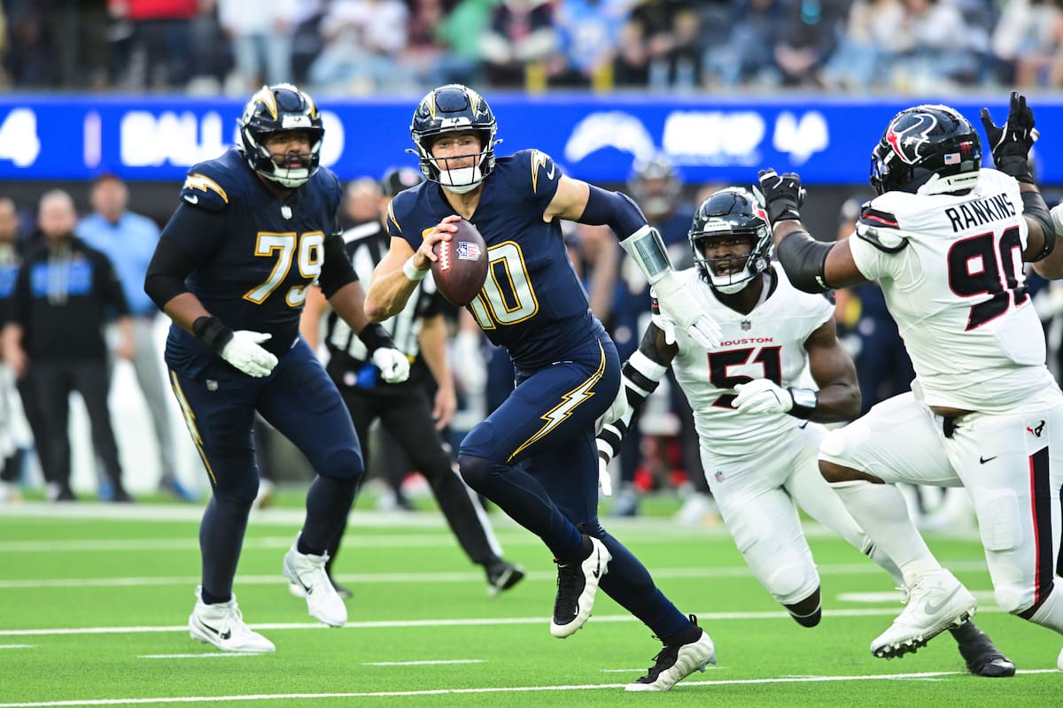 Texans derrota a Chargers y los deja sin título divisional