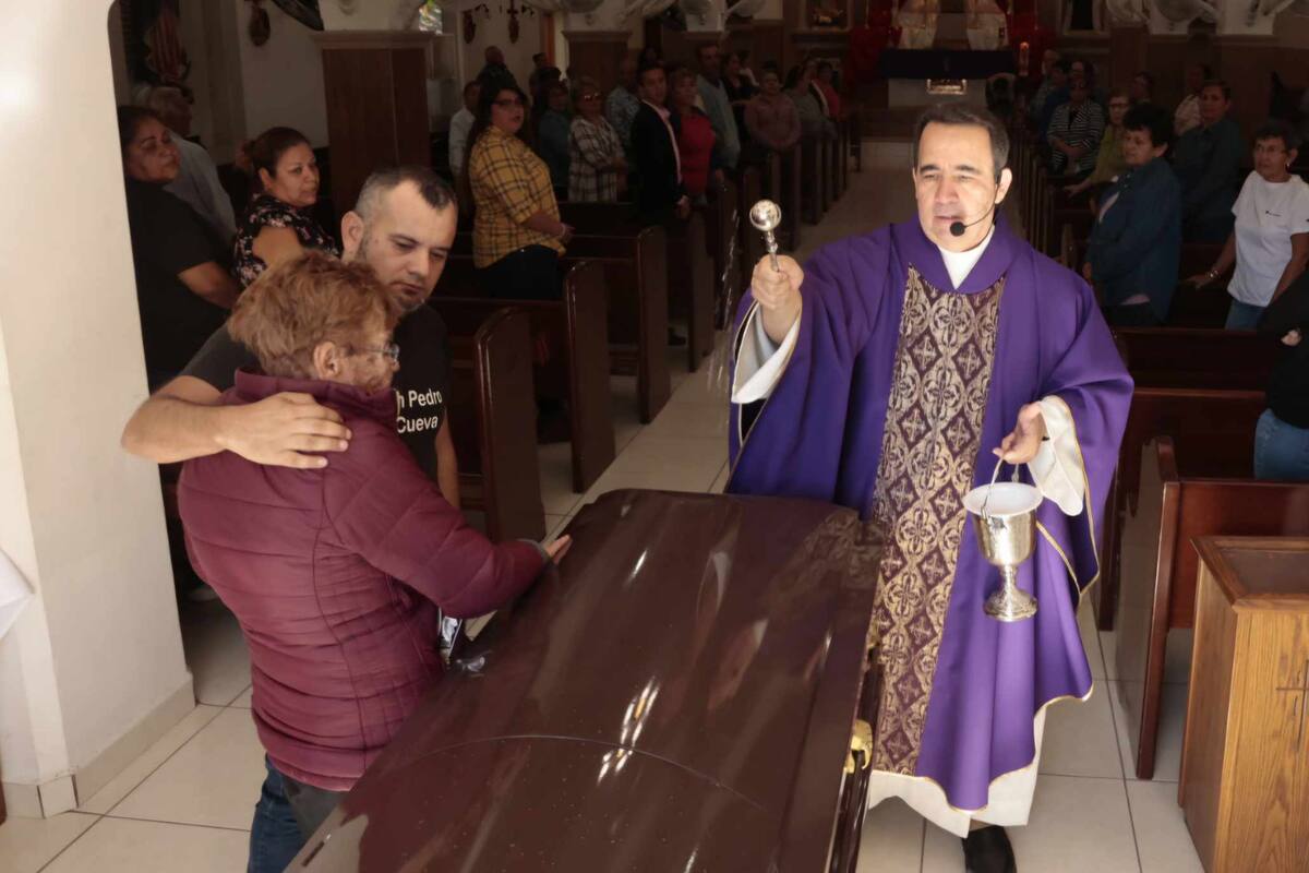Condolencias internacionales llegan al funeral de Don Pancho en San Pedro de La Cueva