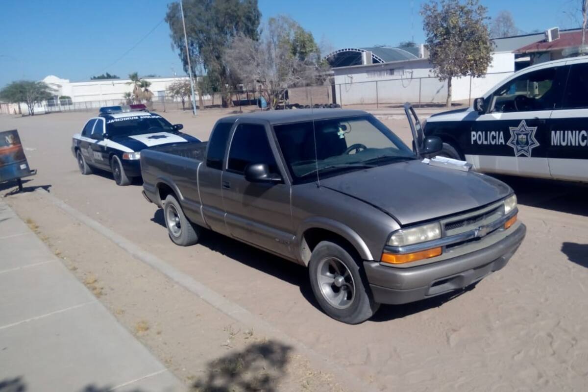 Autos robados en Arizona son encontrados en SLRC