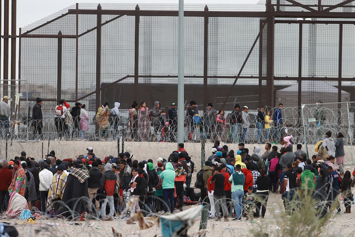 HRW pide a AMLO que rechace acuerdo migratorio con EU