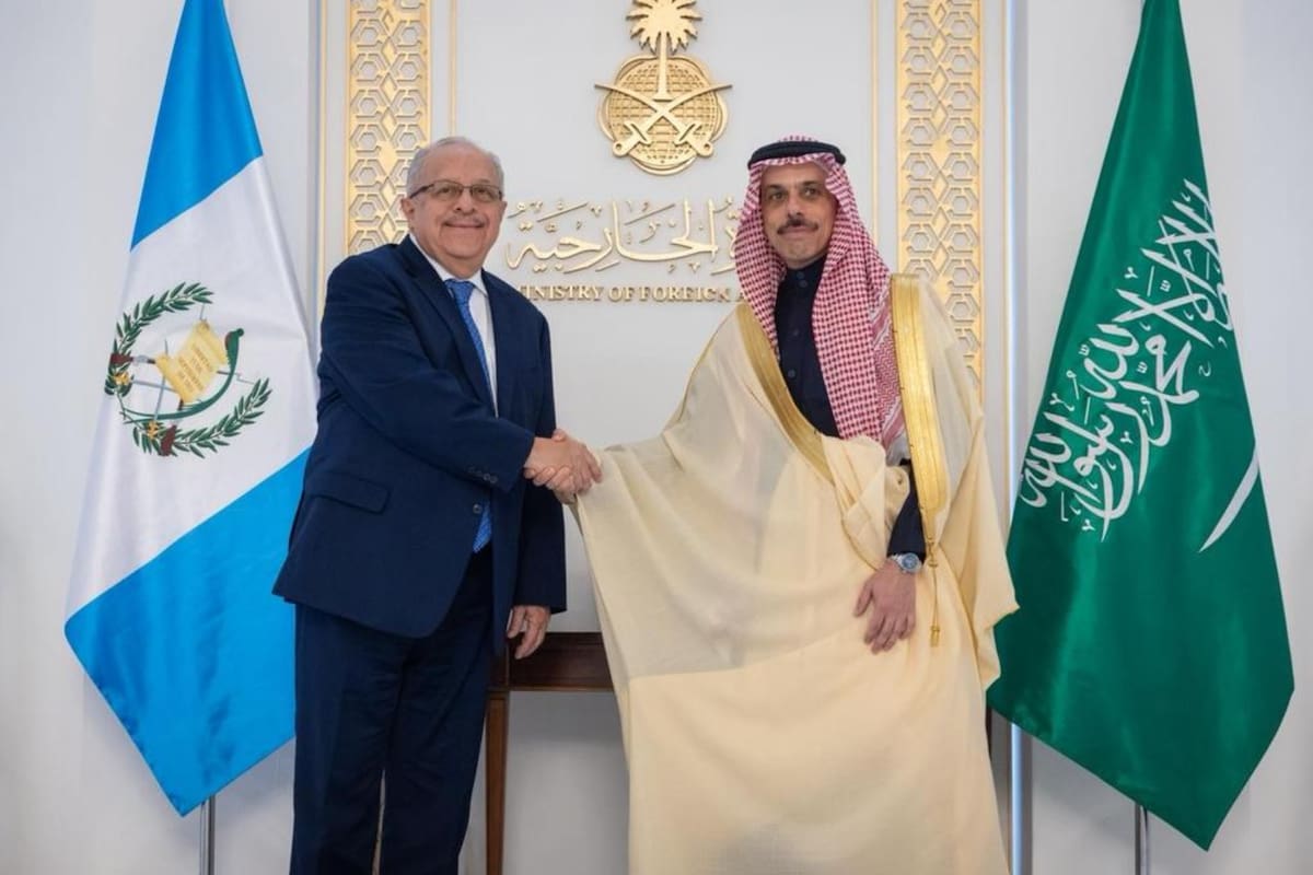 Arabia Saudita pone la mira en Guatemala para financiar carreteras, energía solar y sistemas de agua, una alianza que busca modernizar la infraestructura del país vecino de México y atraer nuevas inversiones