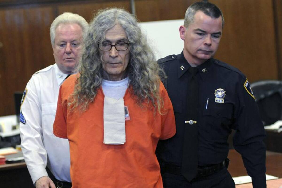 Rodney Alcalá, el “asesino del Juego de Citas”, muere a los 77 años en California