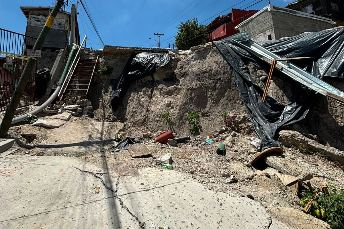 Vecinos de la Sánchez Taboada alertan por grietas y riesgo de colapso; piden atención urgente