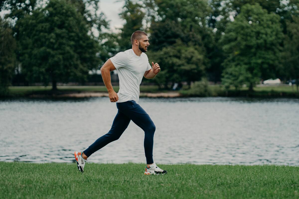 Caminar rápido: la clave para la salud y la longevidad