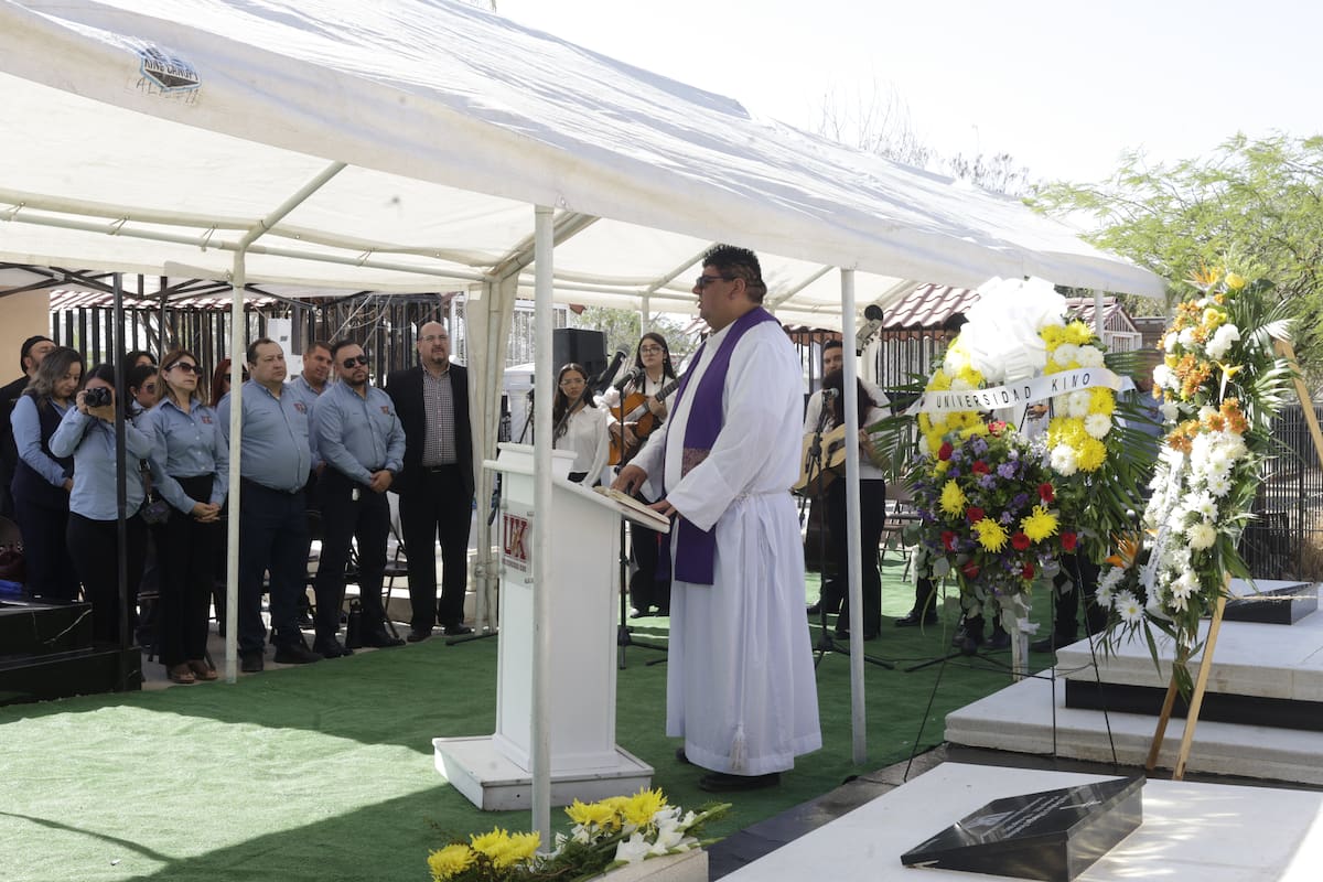 Rinde Unikino homenaje a monseñor Pedro Villegas