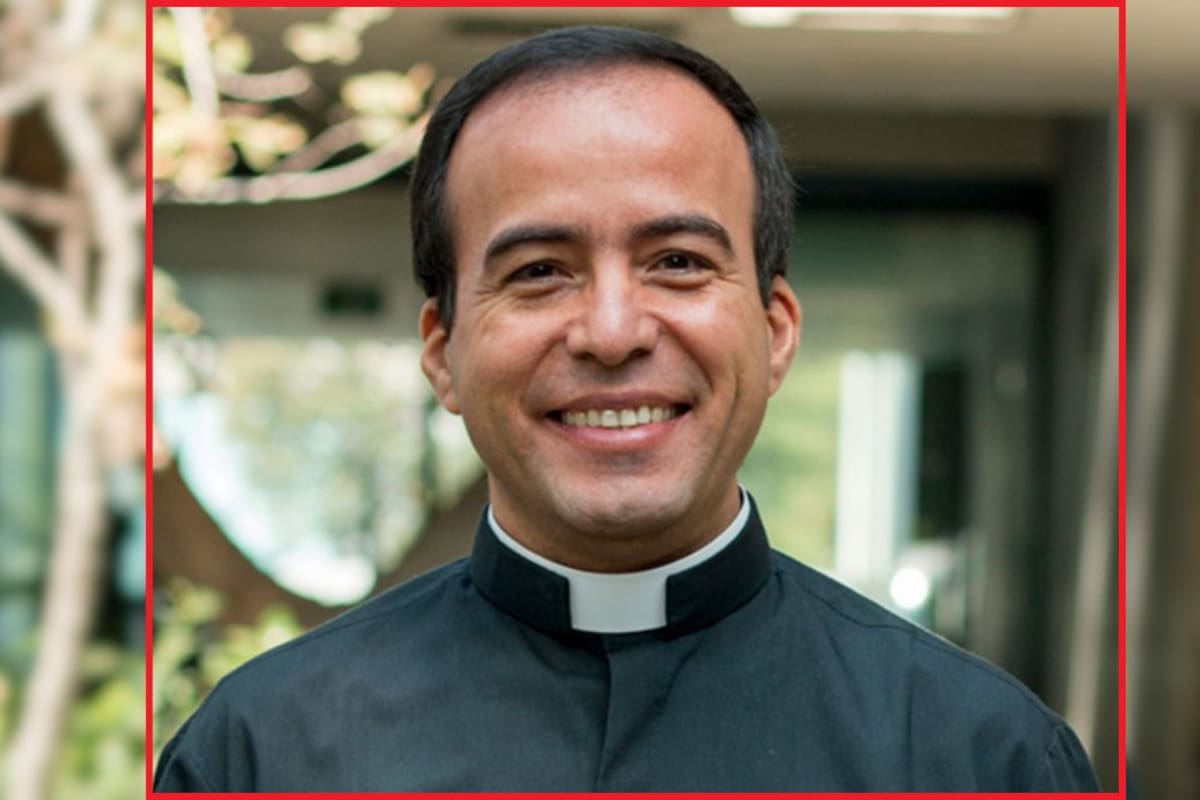 Alberto Anguiano renuncia como rector de la Universidad Pontificia de México tras denunciar “acoso laboral y violencia institucional”