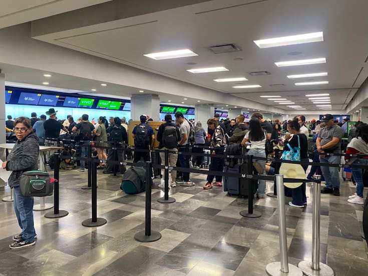 Afectaciones por neblina deja “varados” usuarios en Aeropuerto de Tijuana