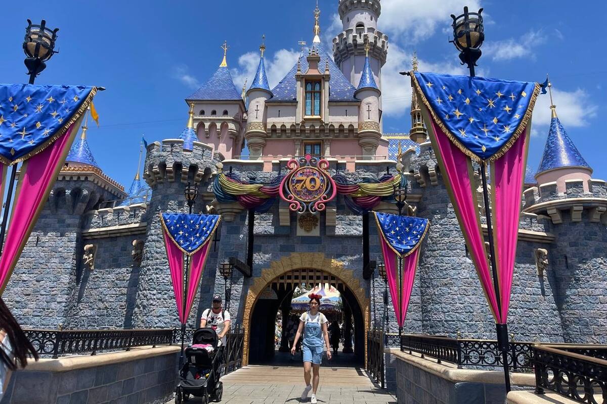Disneyland cumple 70 años de magia