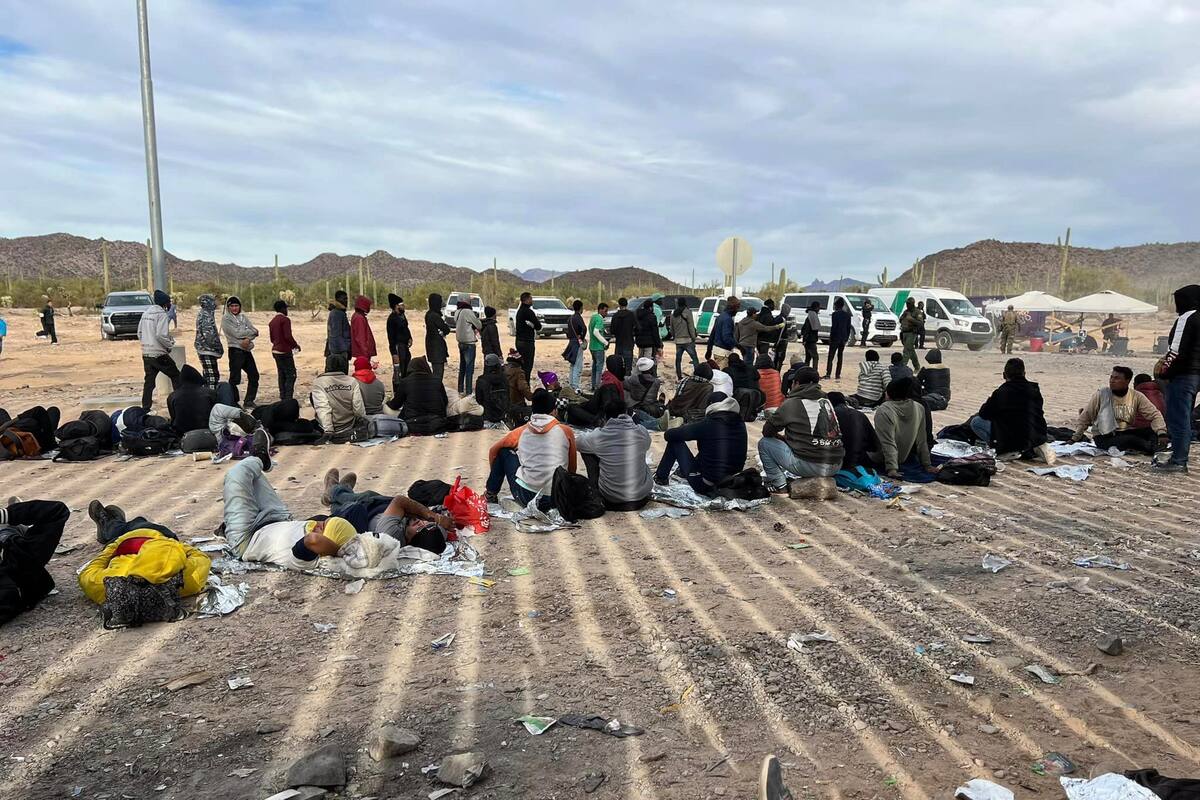 Caravana migrante avanza por México cruzando 5 puntos de inspección