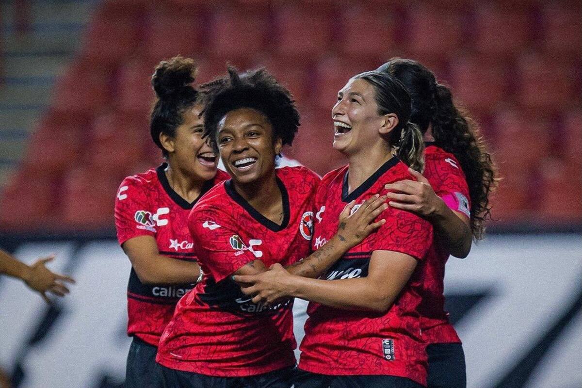Las Xolas llegan a cuatro triunfos en el torneo